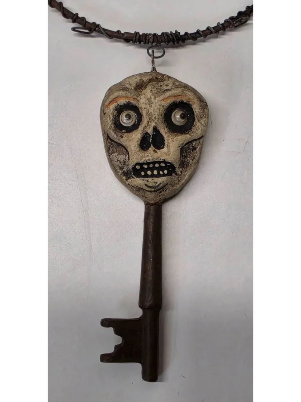 Bethany Lowe Debra Schoch Hop Hop Jingle Boo Skeleton Key Holder Halloween
